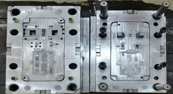 Formplastikspritzenkleine Plastikformkundenspezifische Plastikform