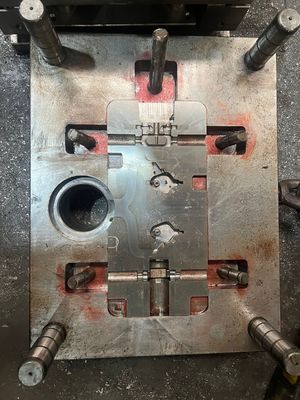 Aluminium-Druckguss-Form ADC12 A356.2 A380 sterben Form-Zusätze