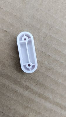 Elektronischer Adapter OEM Kunststoffteile Helle Oberfläche