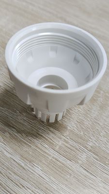 Zusammengestellte ABS-PC-elektrische Kunststoffteile optischer Diffusor mit BSPT-Dreh